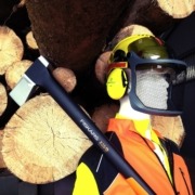 zeitgemäße-und-zuverlässige-arbeitskleidung-2